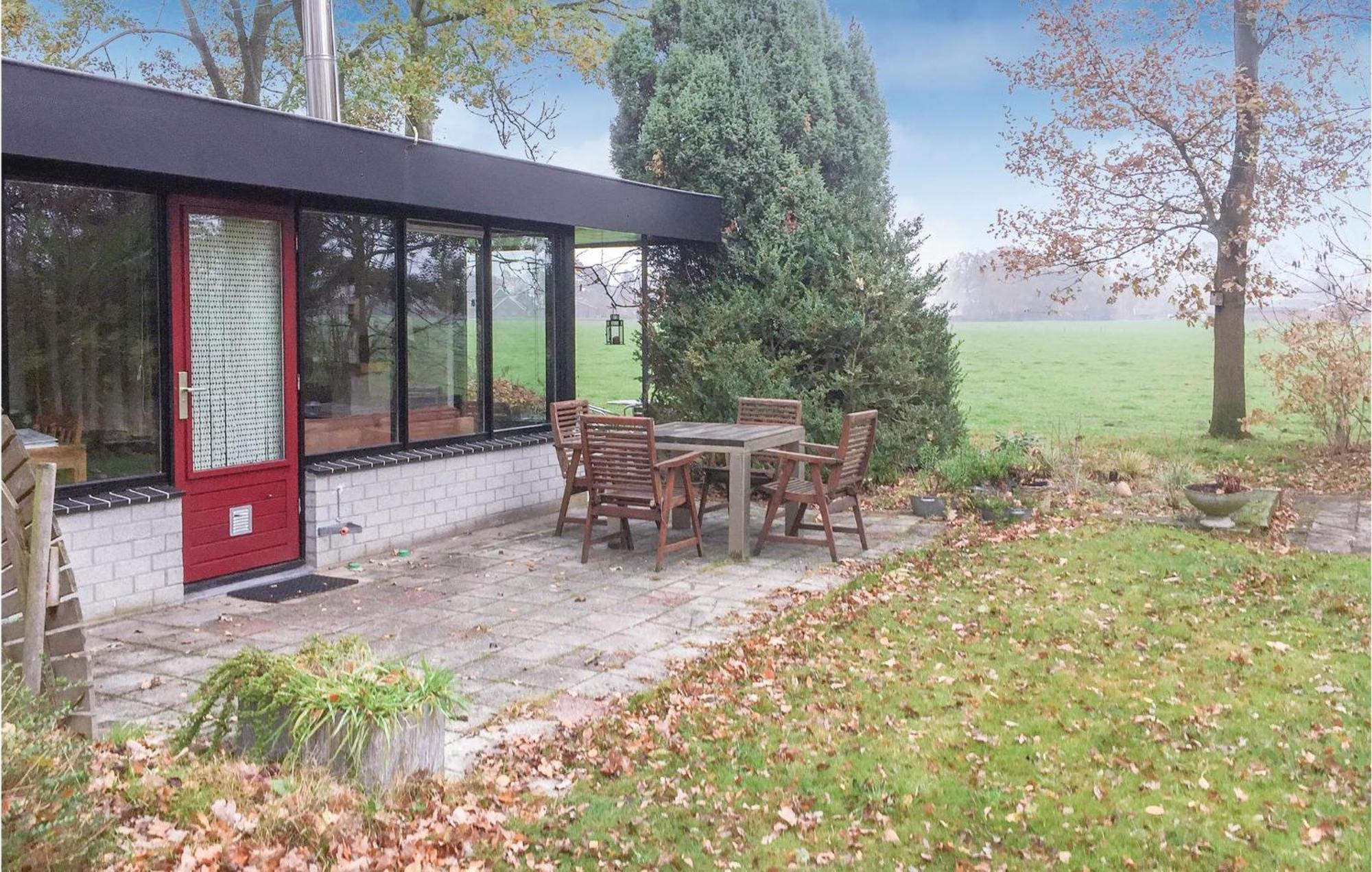 Lovely Home In Reutum With Wifi Exteriör bild